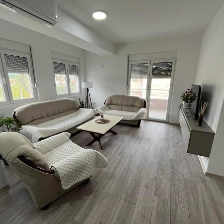 غيفيغليا Balamov Apartment المظهر الخارجي الصورة